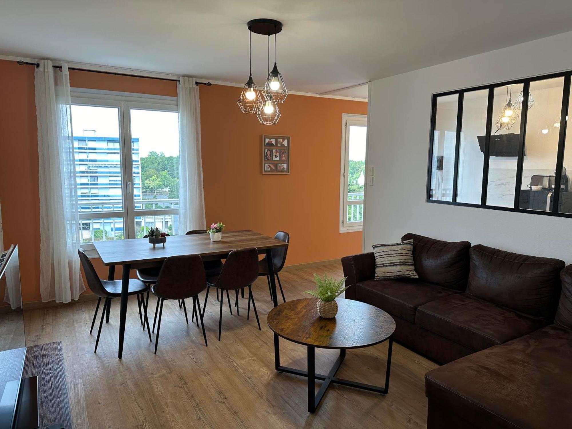 Le Grand Parc 13 - 2 Chambres - Wifi - Parking Châteauroux Eksteriør billede