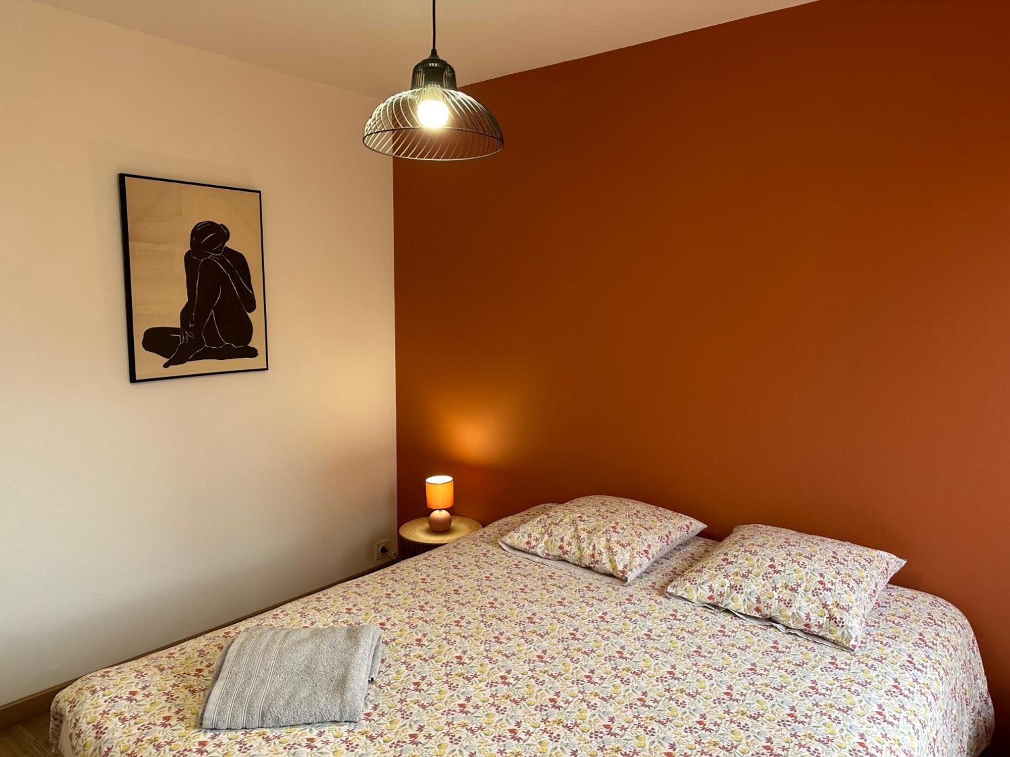 Le Grand Parc 13 - 2 Chambres - Wifi - Parking Châteauroux Eksteriør billede